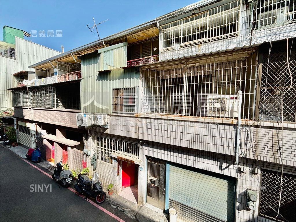 左營世運莒光美透天房屋室內格局與周邊環境