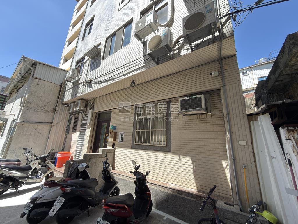 成大前鋒宿舍房屋室內格局與周邊環境