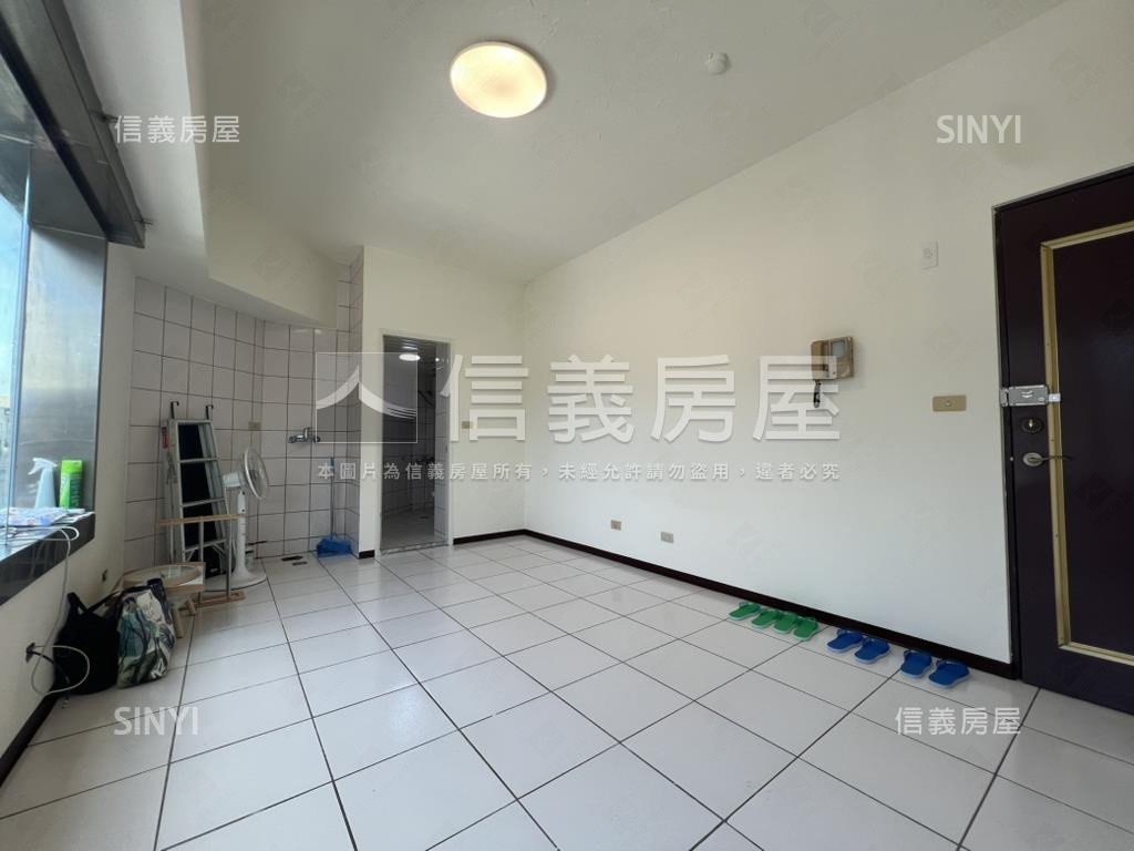 捷運～國華明亮套房房屋室內格局與周邊環境