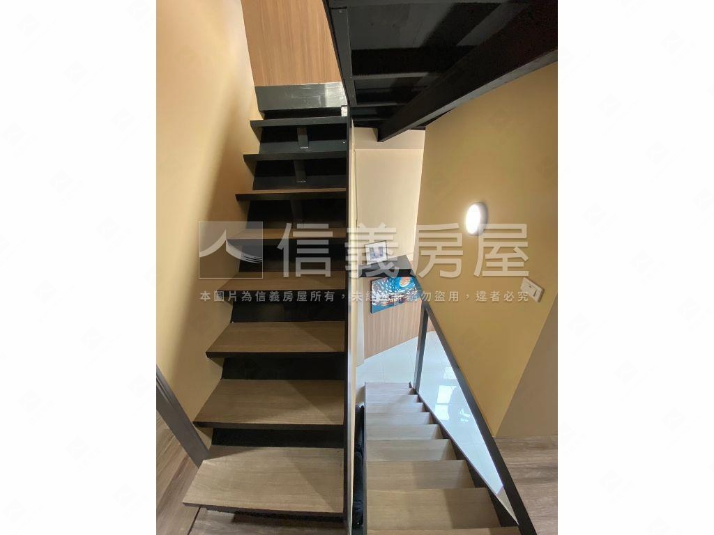 新農街精裝２＋３房房屋室內格局與周邊環境