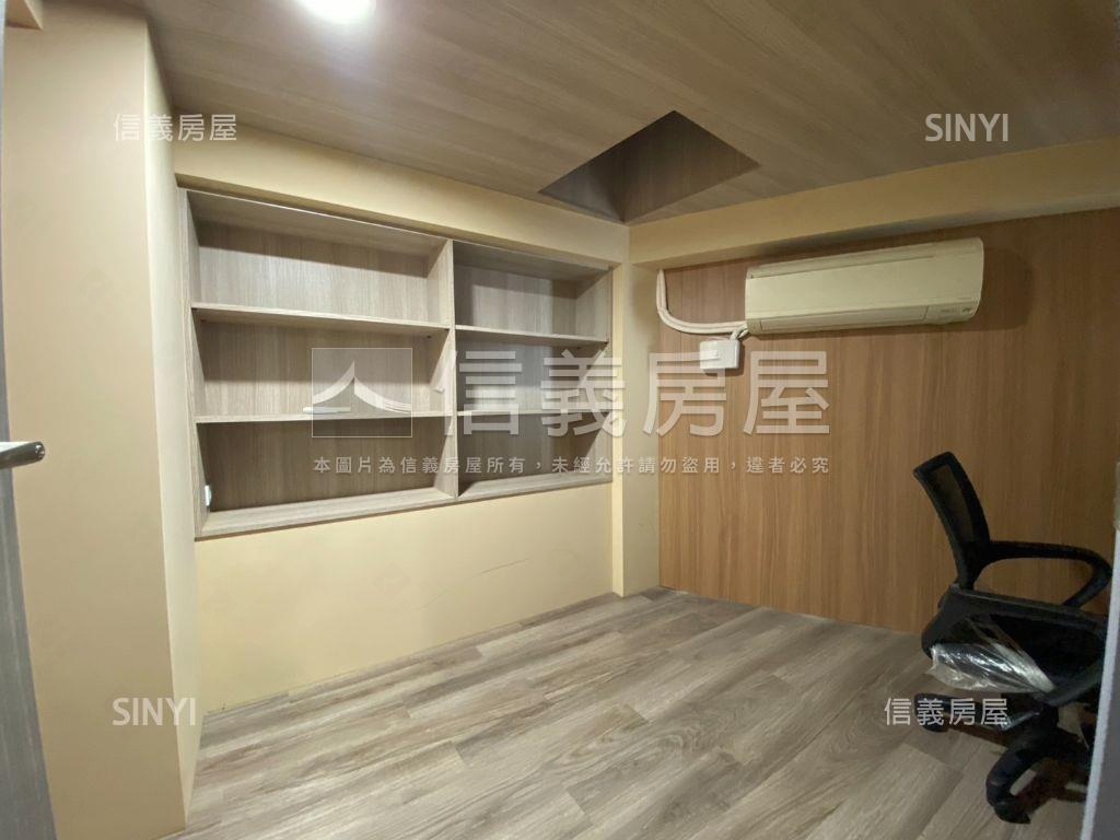 新農街精裝２＋３房房屋室內格局與周邊環境