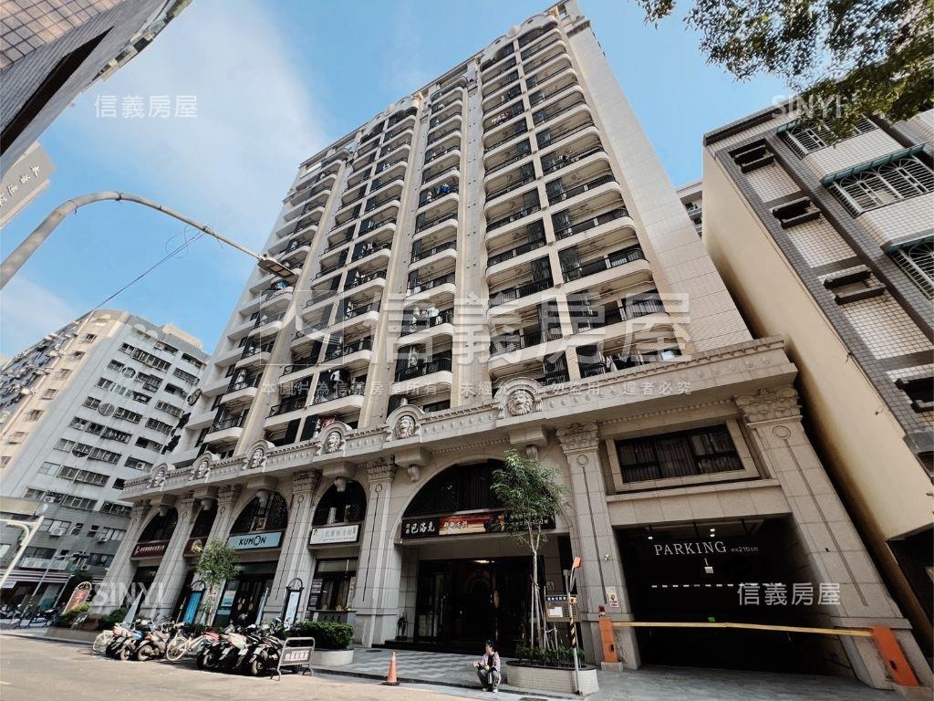 高鐵旁郡都巴洛克兩房車位房屋室內格局與周邊環境