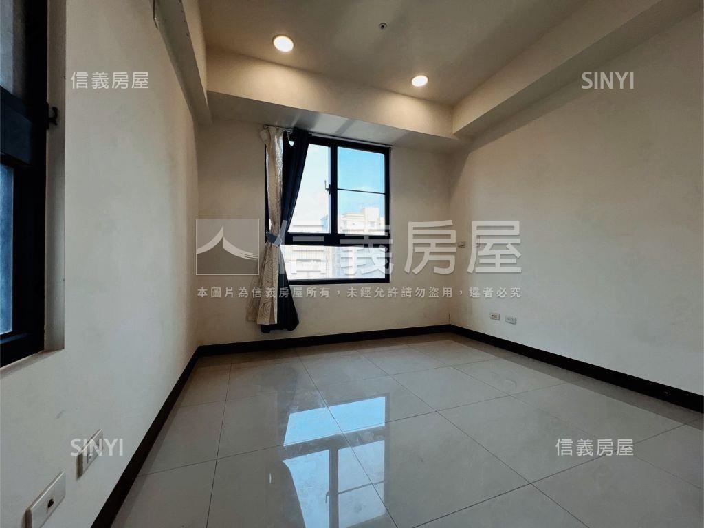 高鐵旁郡都巴洛克兩房車位房屋室內格局與周邊環境