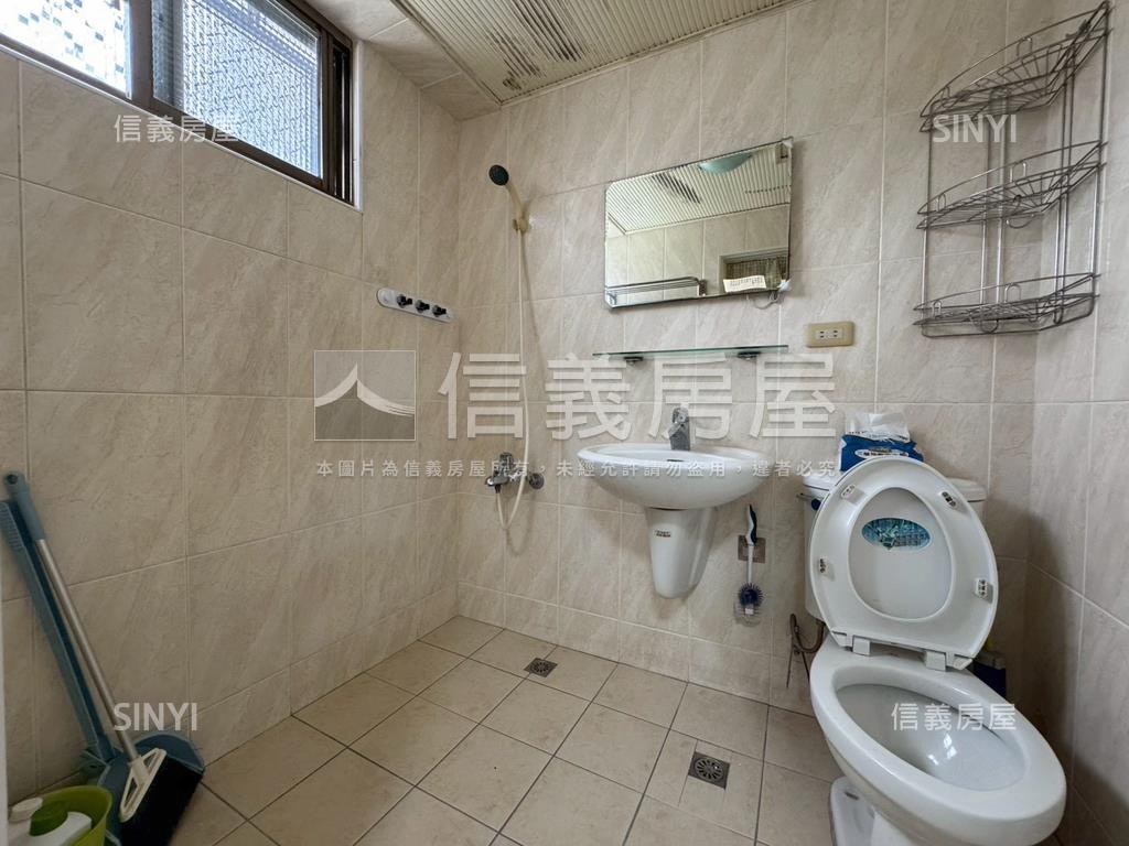 近水湳園區兩房附車位房屋室內格局與周邊環境