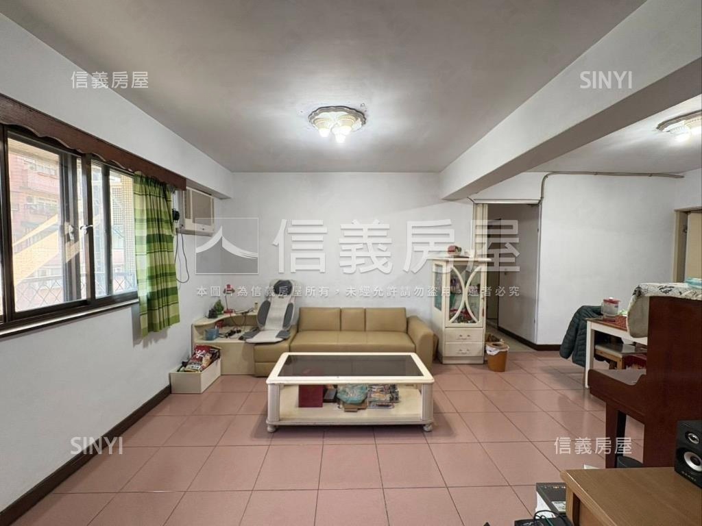 強力主推●專任電梯三房房屋室內格局與周邊環境