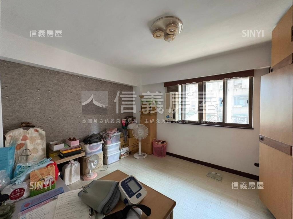 強力主推●專任電梯三房房屋室內格局與周邊環境