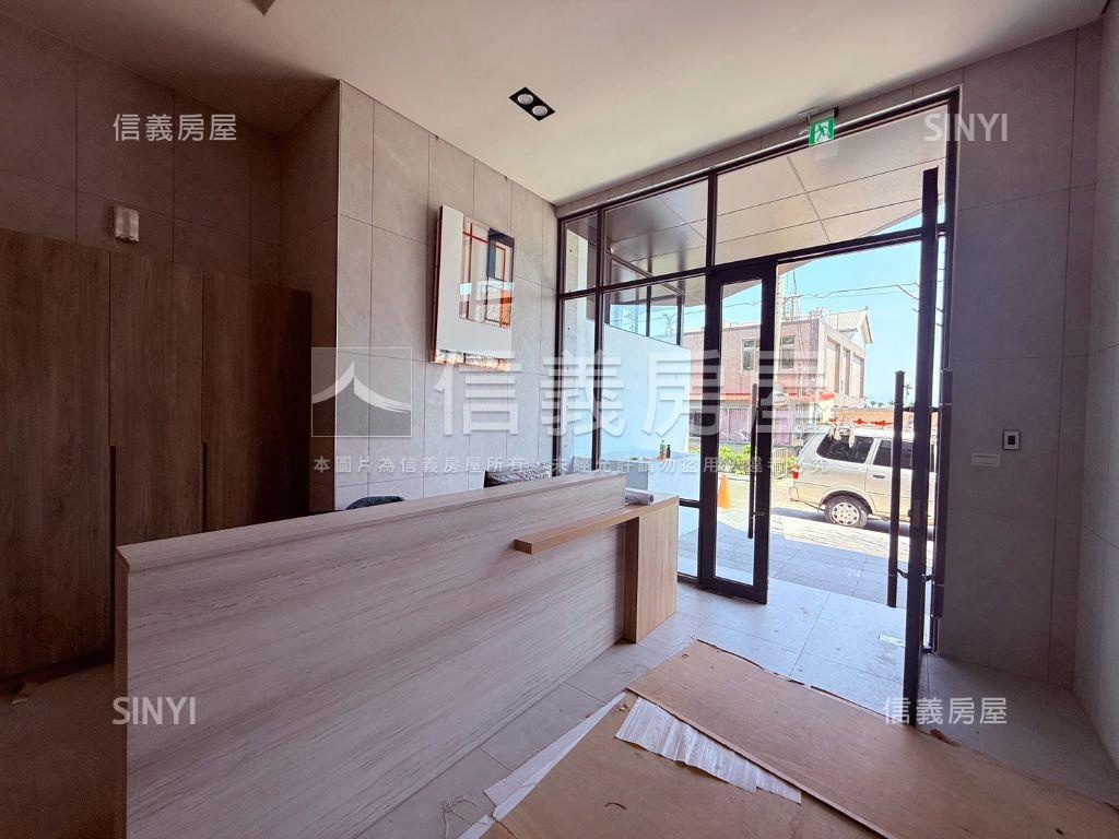新居落成低總價三房附車位房屋室內格局與周邊環境