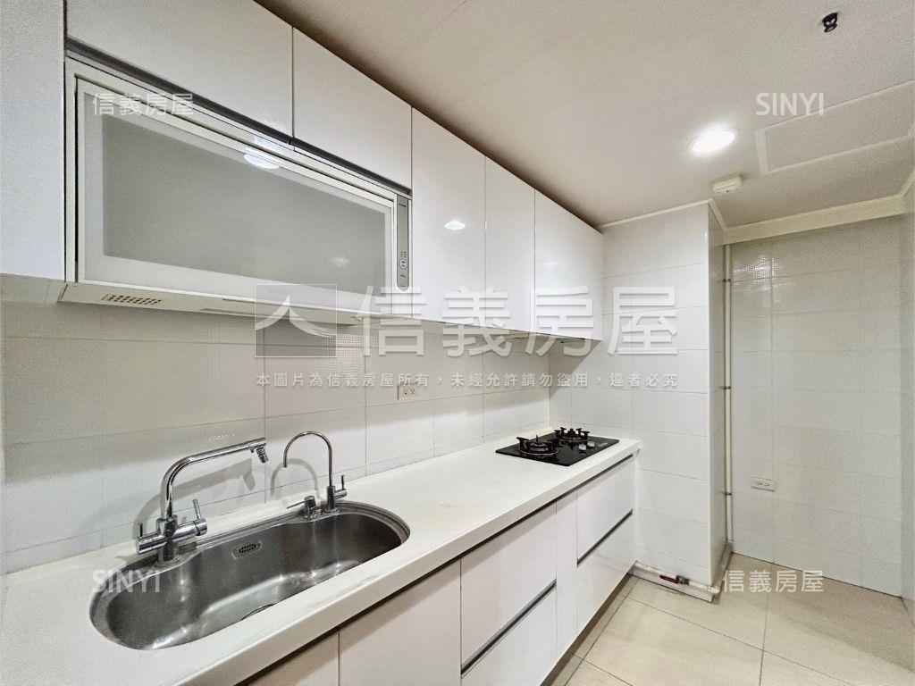 環球市綠景視野平車房屋室內格局與周邊環境