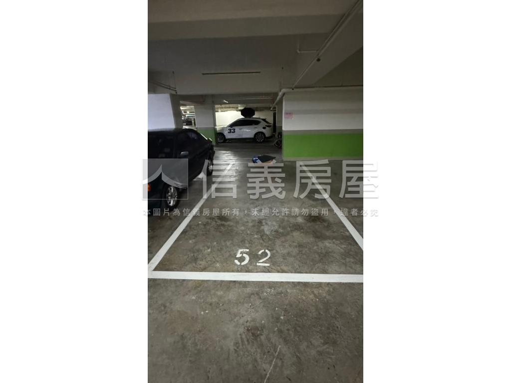 環球市綠景視野平車房屋室內格局與周邊環境