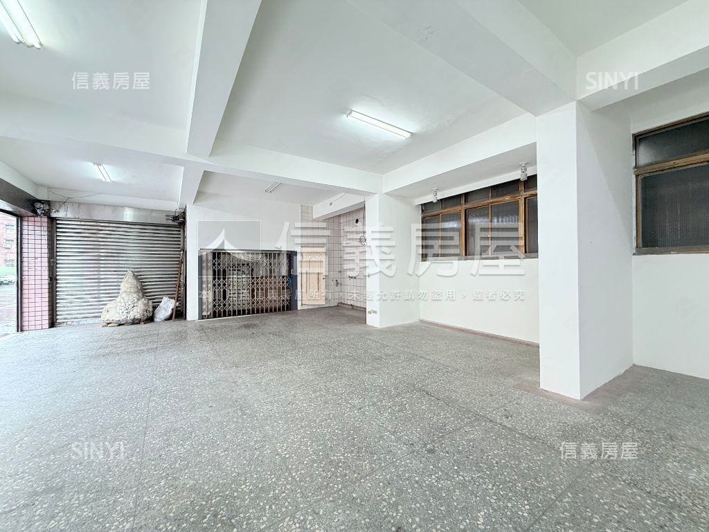 新接⭐稀有黃金寬店面房屋室內格局與周邊環境