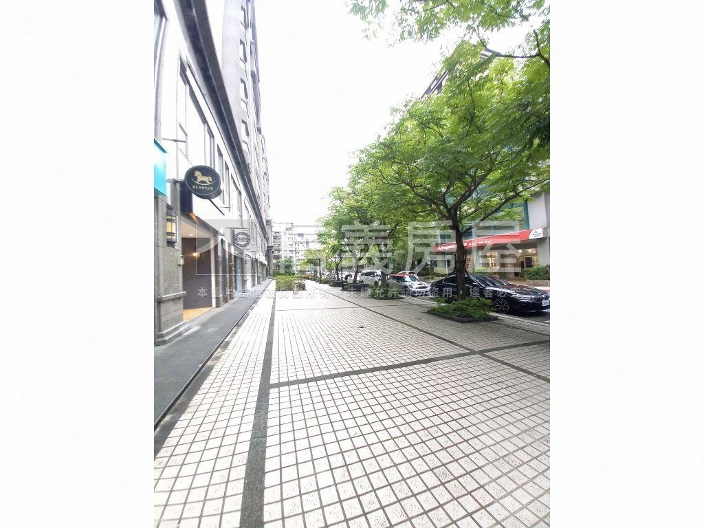 大直優質店辦房屋室內格局與周邊環境
