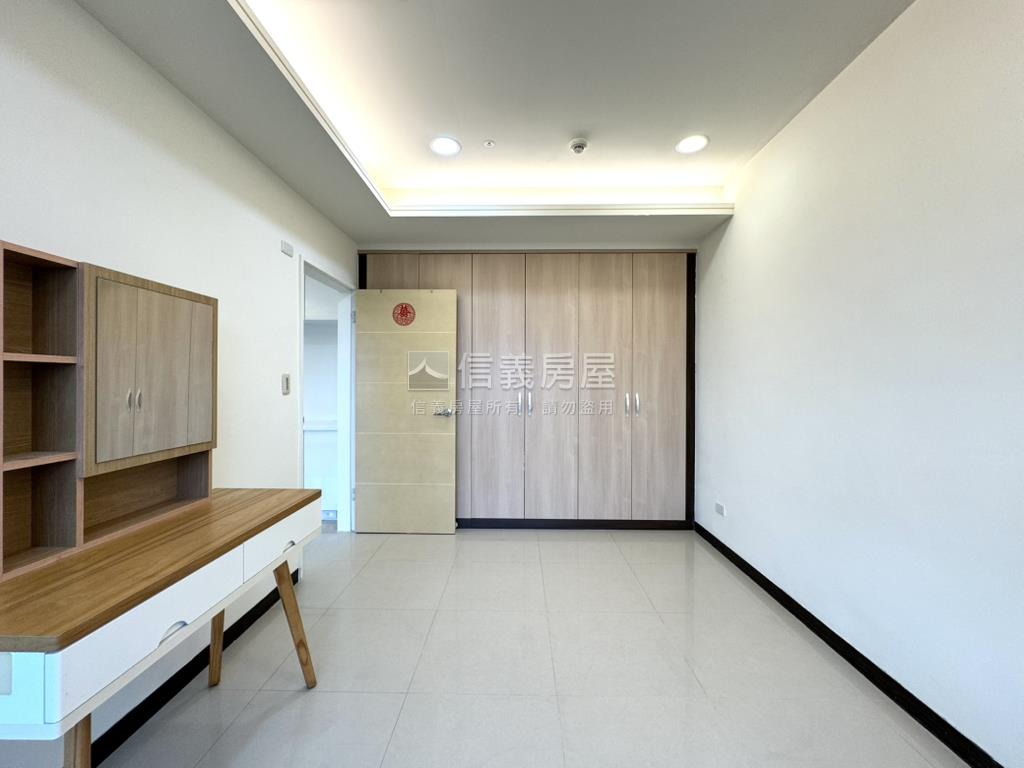元氣大鎮豪景次高樓房屋室內格局與周邊環境