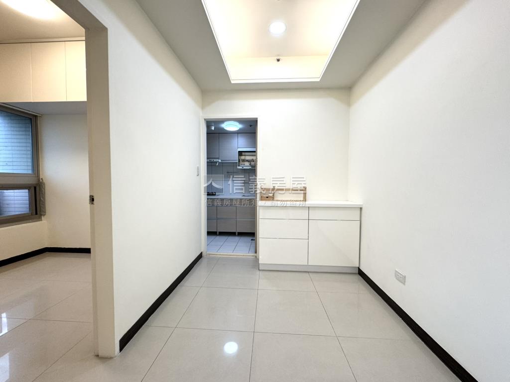 元氣大鎮豪景次高樓房屋室內格局與周邊環境