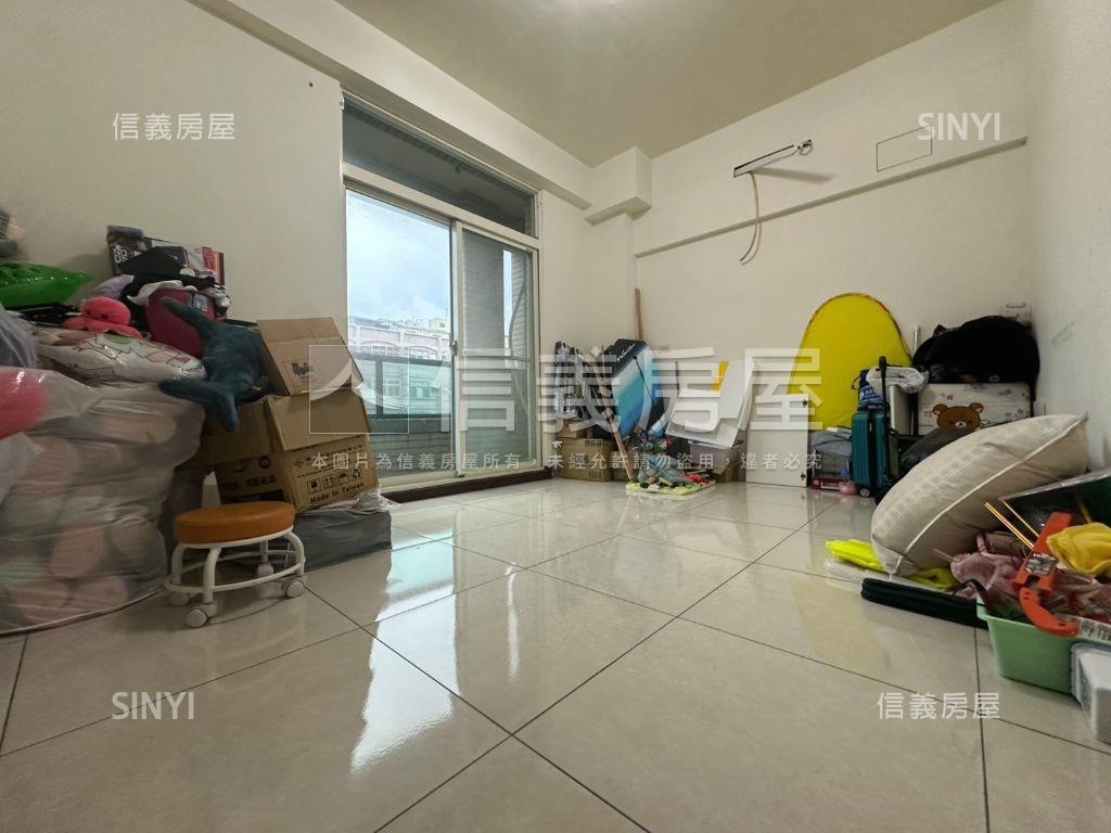 陸橋南路優質店墅房屋室內格局與周邊環境