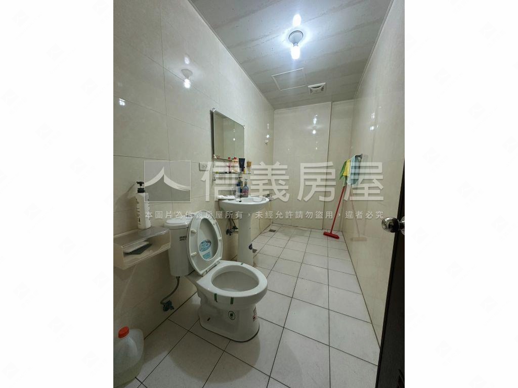 陸橋南路優質店墅房屋室內格局與周邊環境