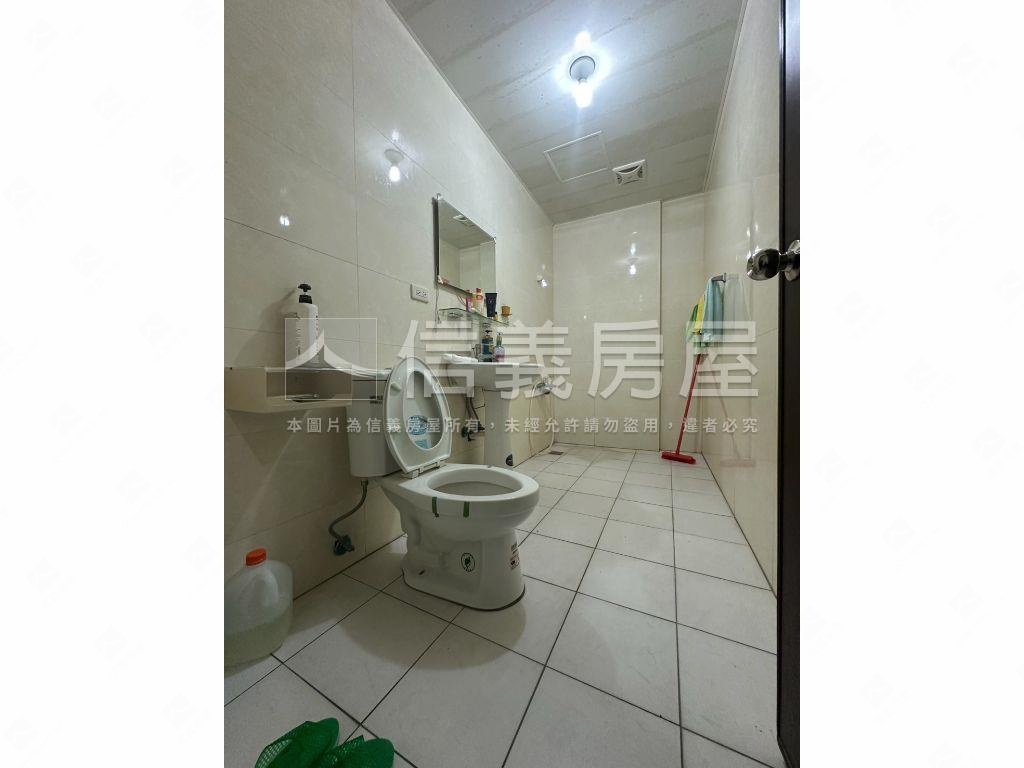 陸橋南路優質店墅房屋室內格局與周邊環境