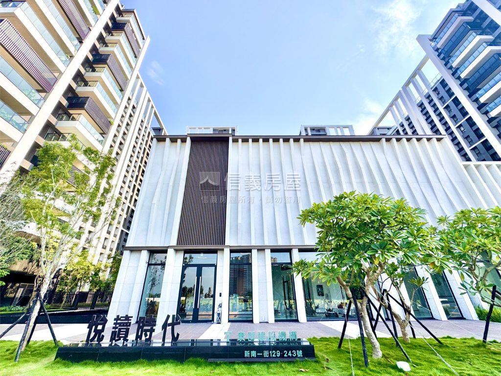 全新未住高樓兩房兩衛平車房屋室內格局與周邊環境