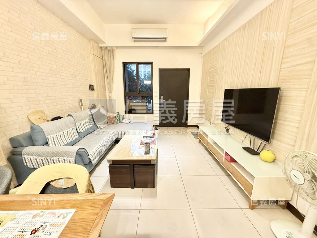 精美挑高庭院三房稀有釋出房屋室內格局與周邊環境