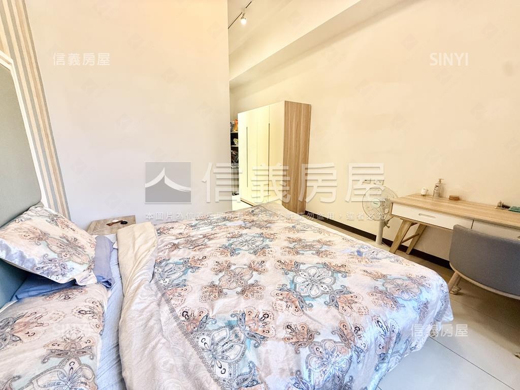 精美挑高庭院三房稀有釋出房屋室內格局與周邊環境