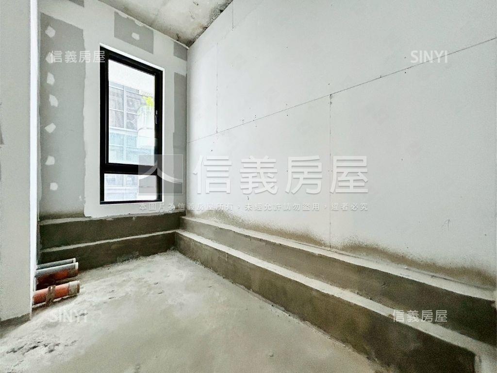 極品✪忠泰老佛爺稀有釋出房屋室內格局與周邊環境