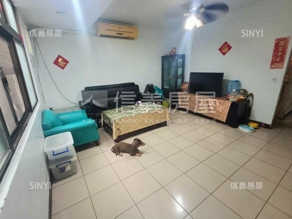 小坪數３樓公寓房屋室內格局與周邊環境