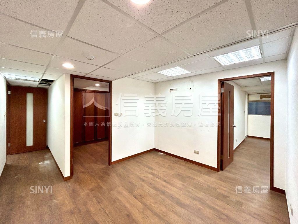 ☆頂溪站電梯２樓大店辦房屋室內格局與周邊環境