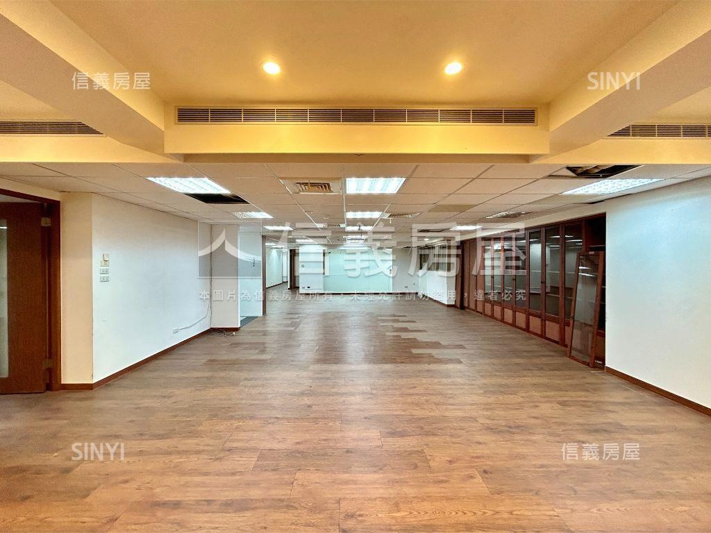 ☆頂溪站電梯２樓大店辦房屋室內格局與周邊環境