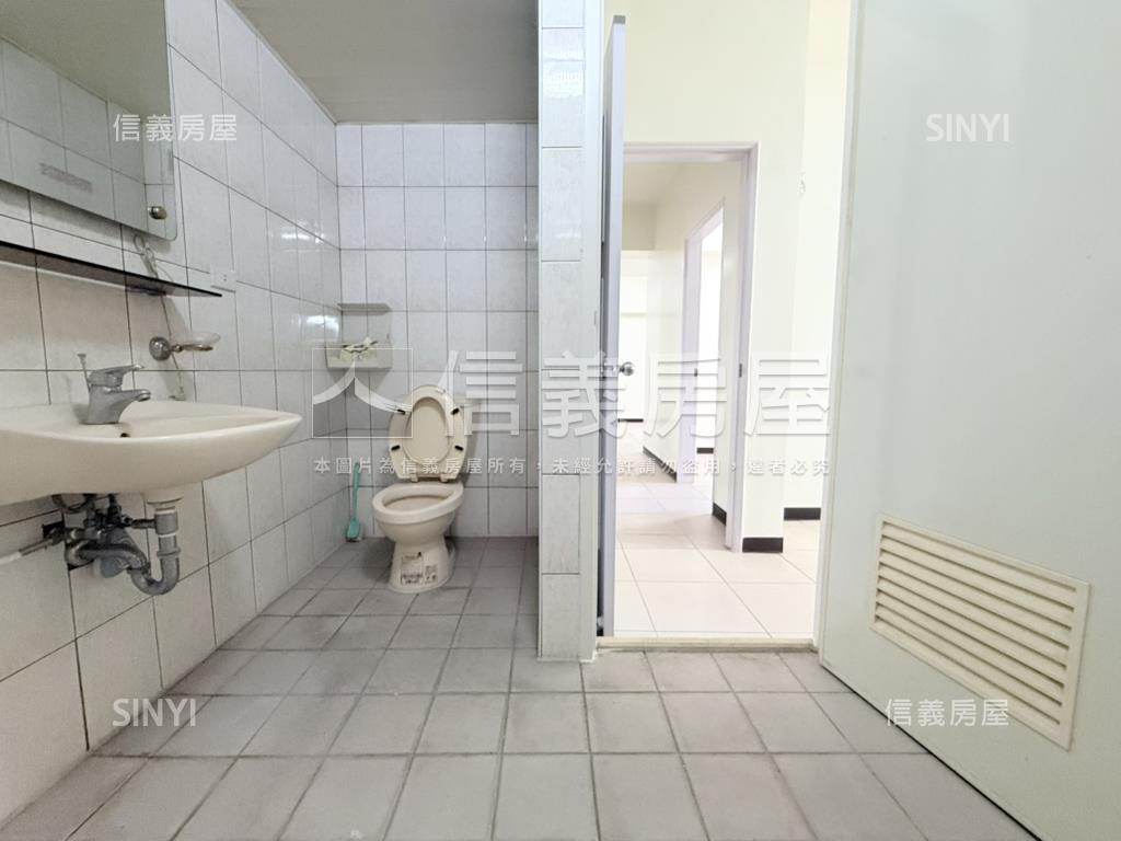 大道新城面中庭三房平車宅房屋室內格局與周邊環境