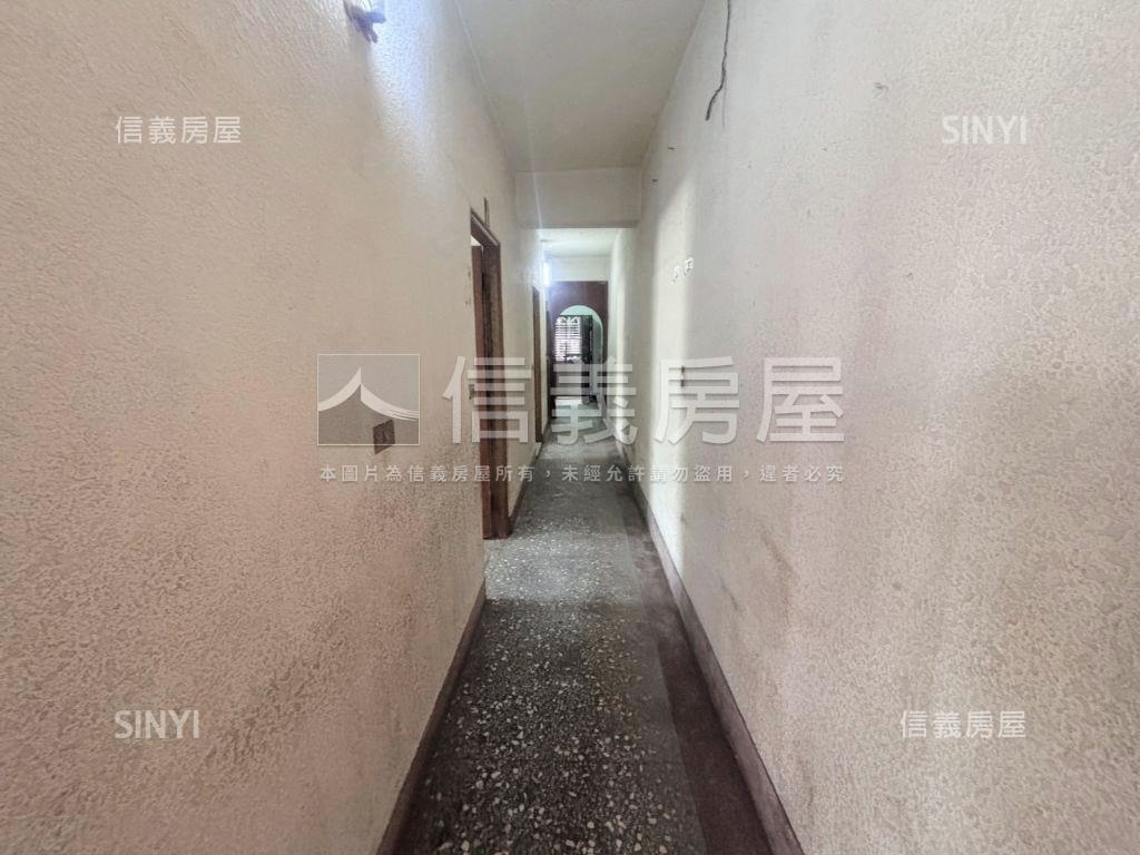五股國小學區二樓房屋室內格局與周邊環境