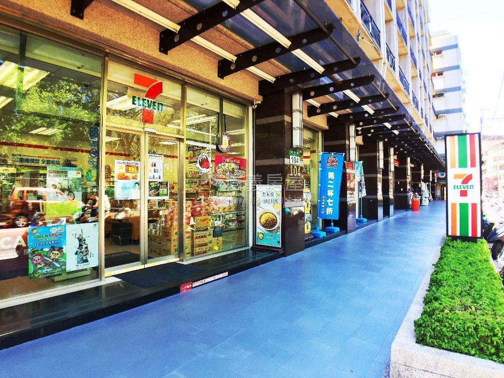摩天稀有高樓面新市鎮套房房屋室內格局與周邊環境