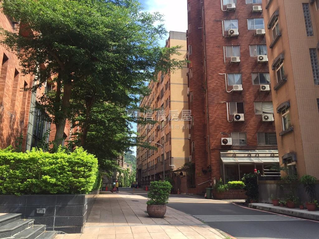 專任★美樂地綠蔭日光三房房屋室內格局與周邊環境