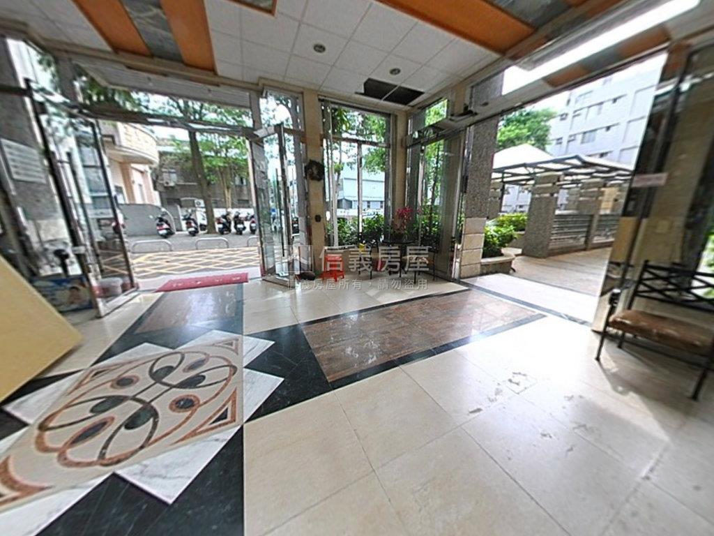 典雅大溪地３房車位房屋室內格局與周邊環境