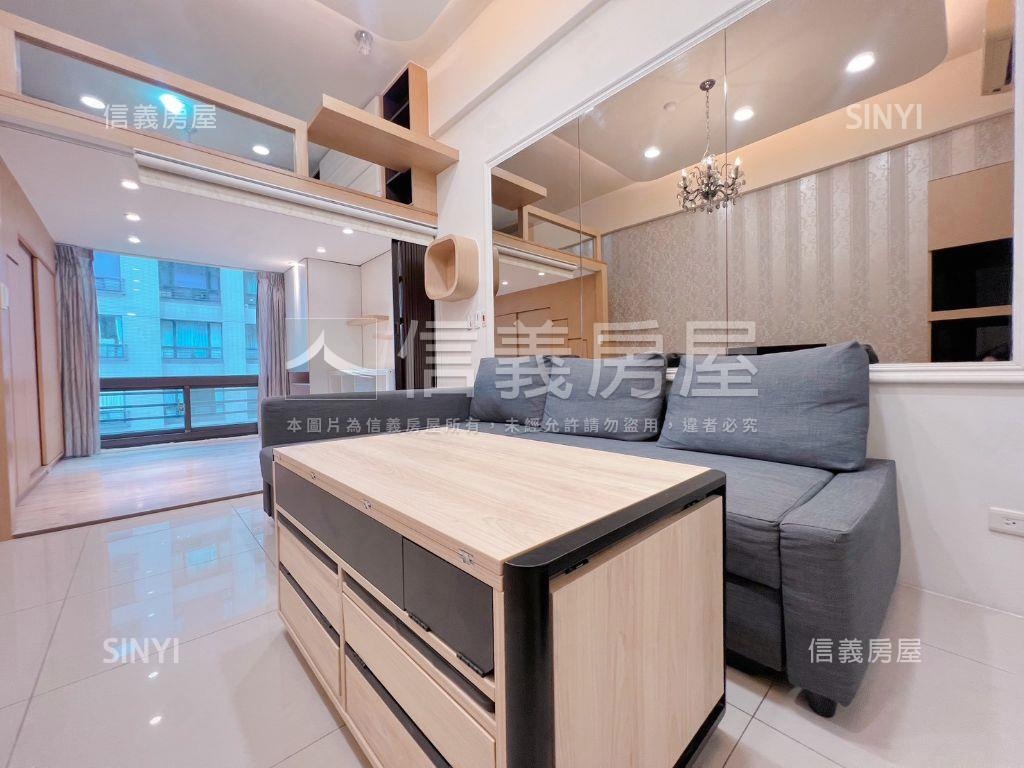 喜來登●挑高精品美妝宅房屋室內格局與周邊環境