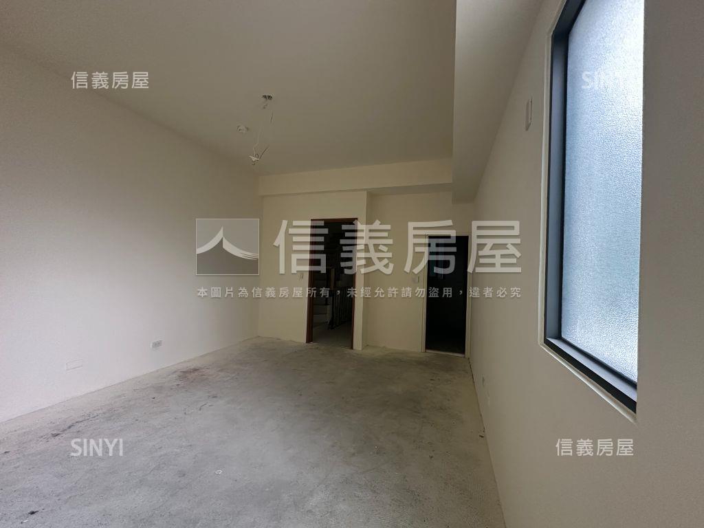 烏日全新透天！房屋室內格局與周邊環境