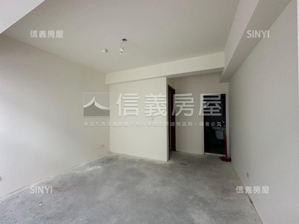 烏日全新透天！房屋室內格局與周邊環境