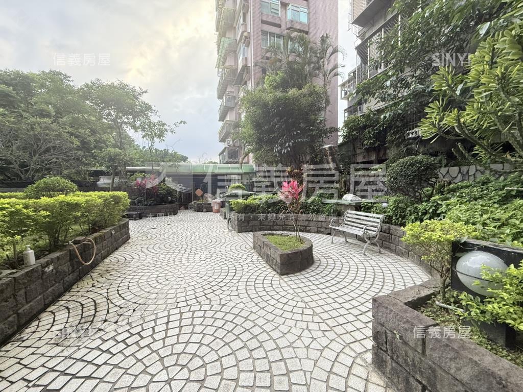 稀有星雲雅苑ＡＩＴ高樓房屋室內格局與周邊環境