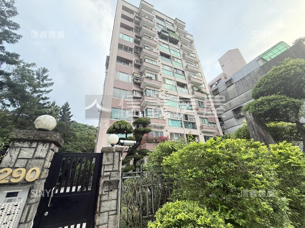 稀有星雲雅苑ＡＩＴ高樓房屋室內格局與周邊環境