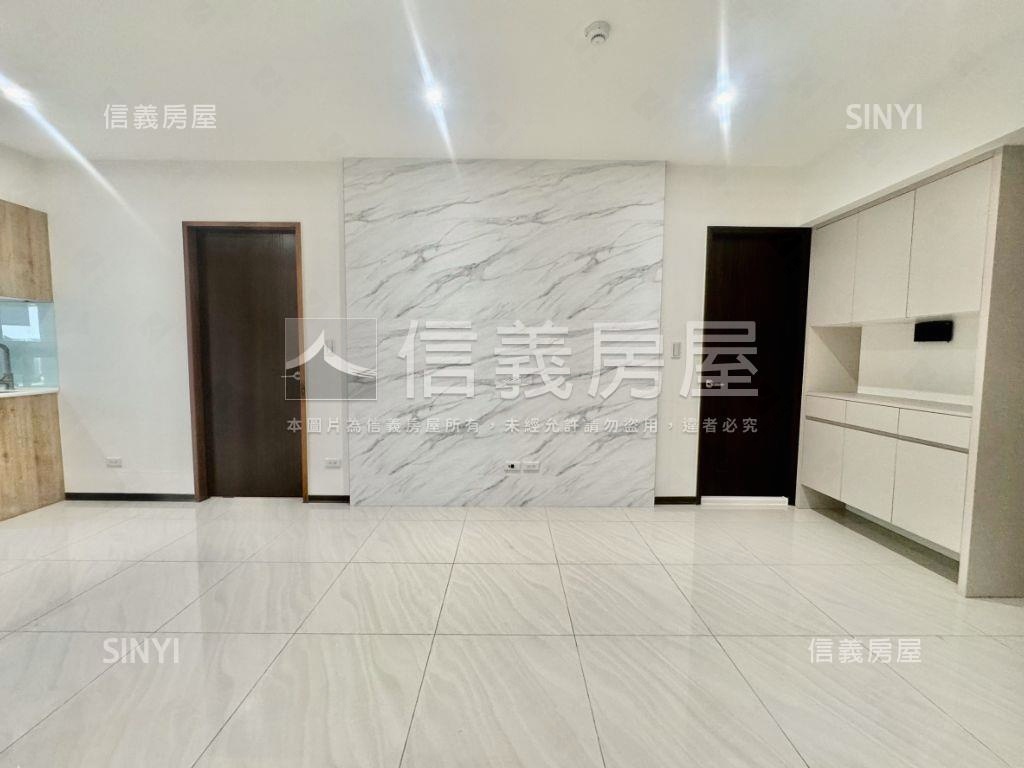 美術白天鵝裝潢兩房平車房屋室內格局與周邊環境