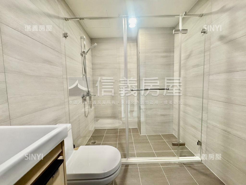 美術白天鵝裝潢兩房平車房屋室內格局與周邊環境