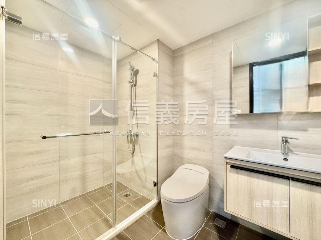 美術白天鵝裝潢兩房平車房屋室內格局與周邊環境