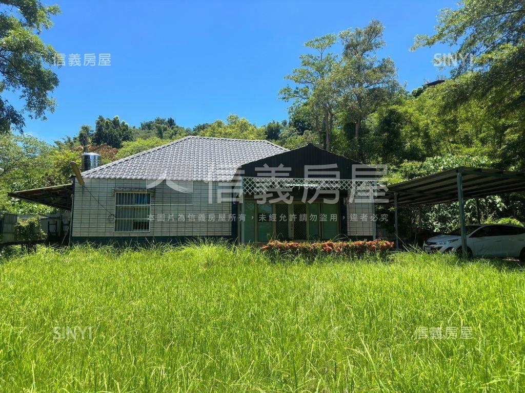 龍崎山居約７７７坪地房屋室內格局與周邊環境