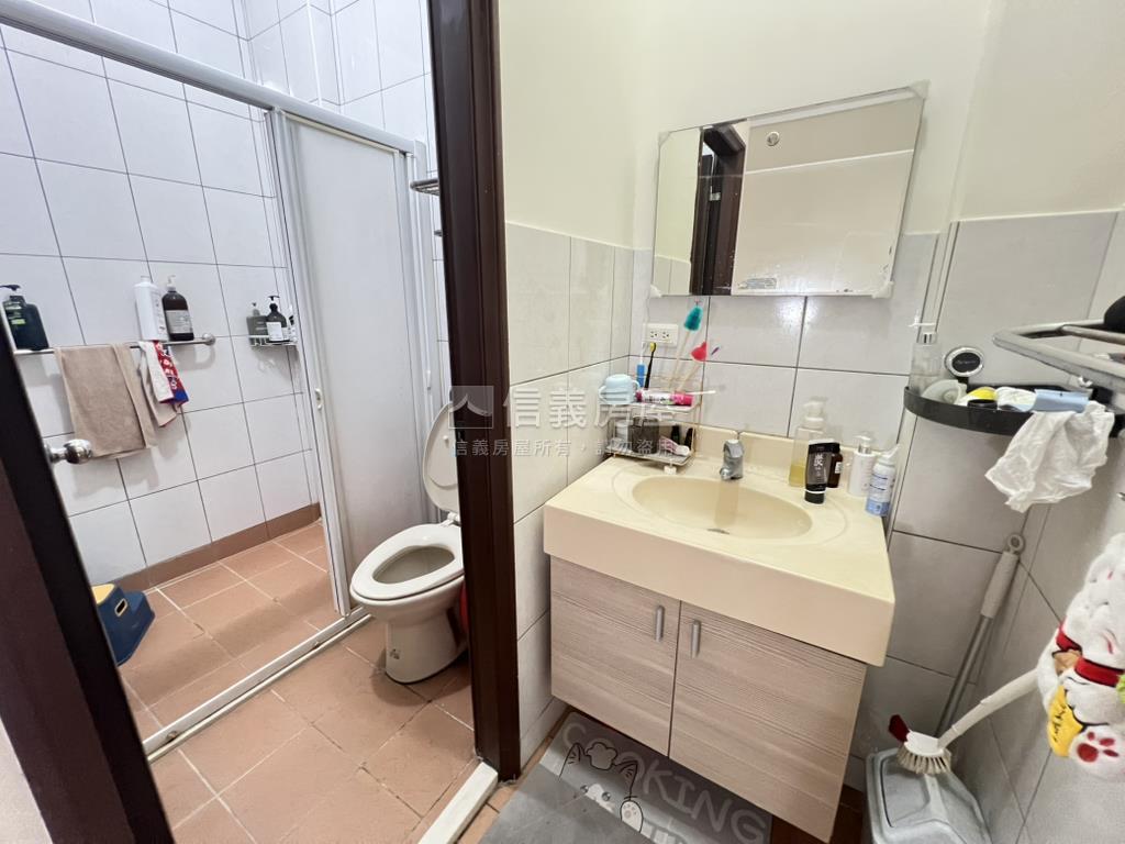 近快官帝景四房美墅房屋室內格局與周邊環境