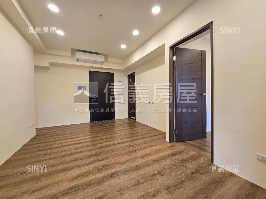 稀有澄岳次頂樓美宅房屋室內格局與周邊環境