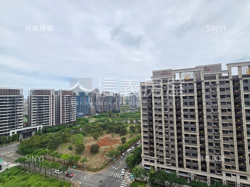 稀有澄岳次頂樓美宅房屋室內格局與周邊環境