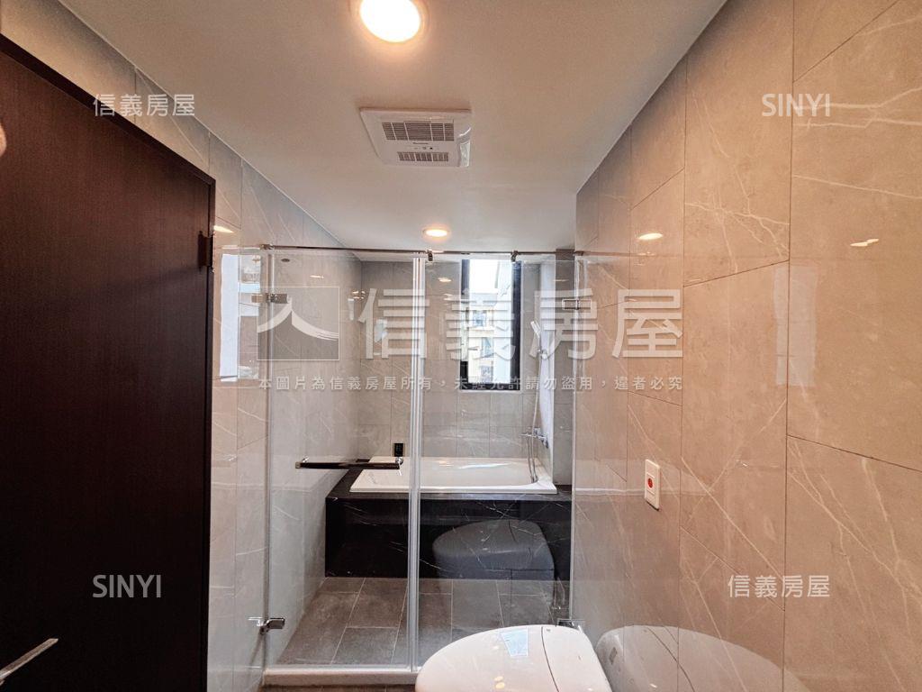 史博館第一排全新雙車墅房屋室內格局與周邊環境
