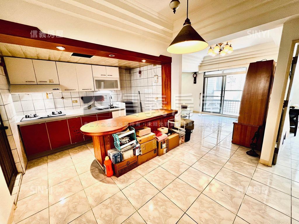 方正４房●綠野鴻福美麗宅房屋室內格局與周邊環境