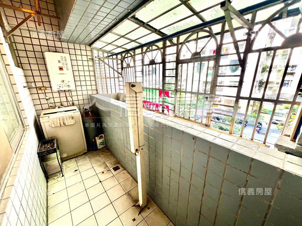 方正４房●綠野鴻福美麗宅房屋室內格局與周邊環境