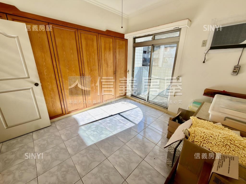 方正４房●綠野鴻福美麗宅房屋室內格局與周邊環境