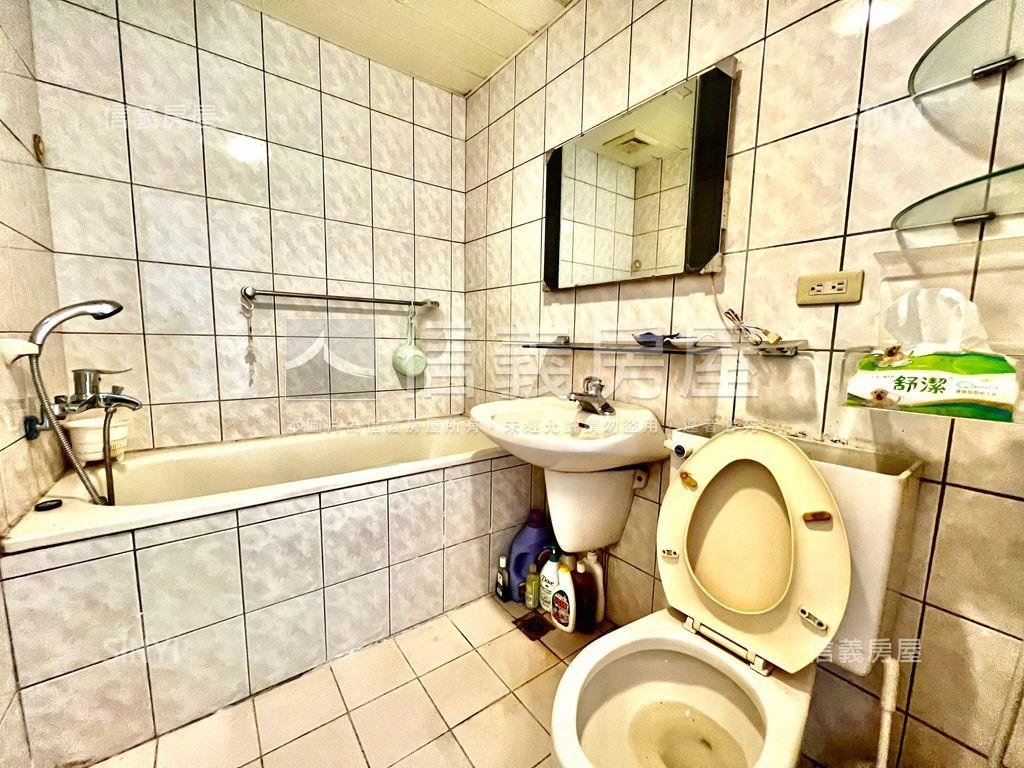 方正４房●綠野鴻福美麗宅房屋室內格局與周邊環境