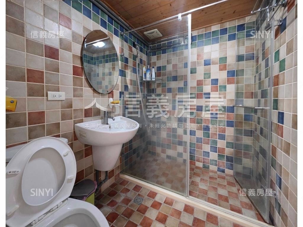 近竹中站次頂美三房附車位房屋室內格局與周邊環境